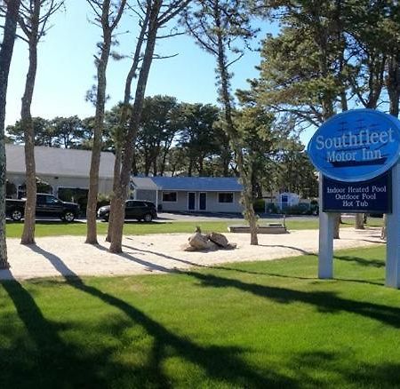 Southfleet Motor Inn Уэлфлит Экстерьер фото