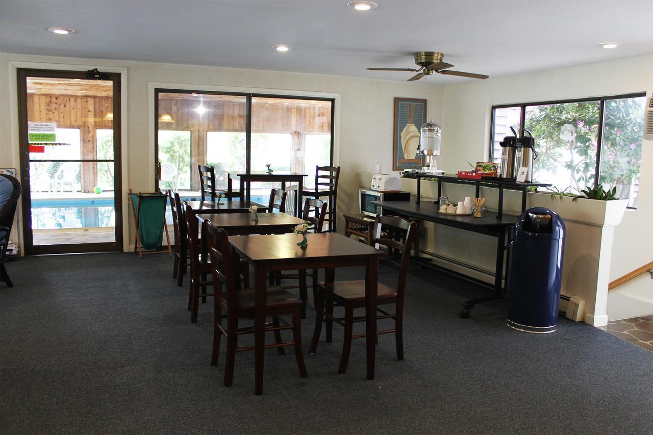 Southfleet Motor Inn Уэлфлит Экстерьер фото